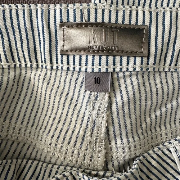 Kut from the Kloth Women's Straight Leg Pinstripe Jeans in Light Gray & White - Picture 5 of 6